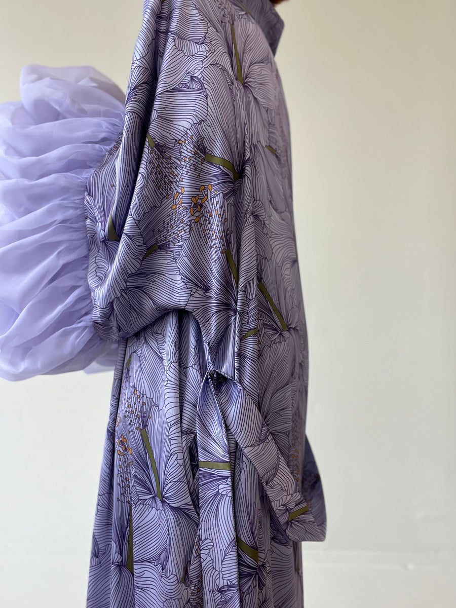 Hibiscus Wilted Sleeve Robe (MADE TO ORDER)